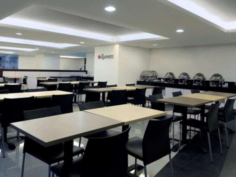 ג'קרטה Amaris Hotel Thamrin City מראה חיצוני תמונה